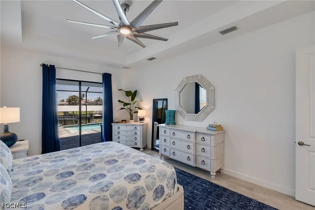 1413 SE 10th Avenue Cape Coral FL 33990