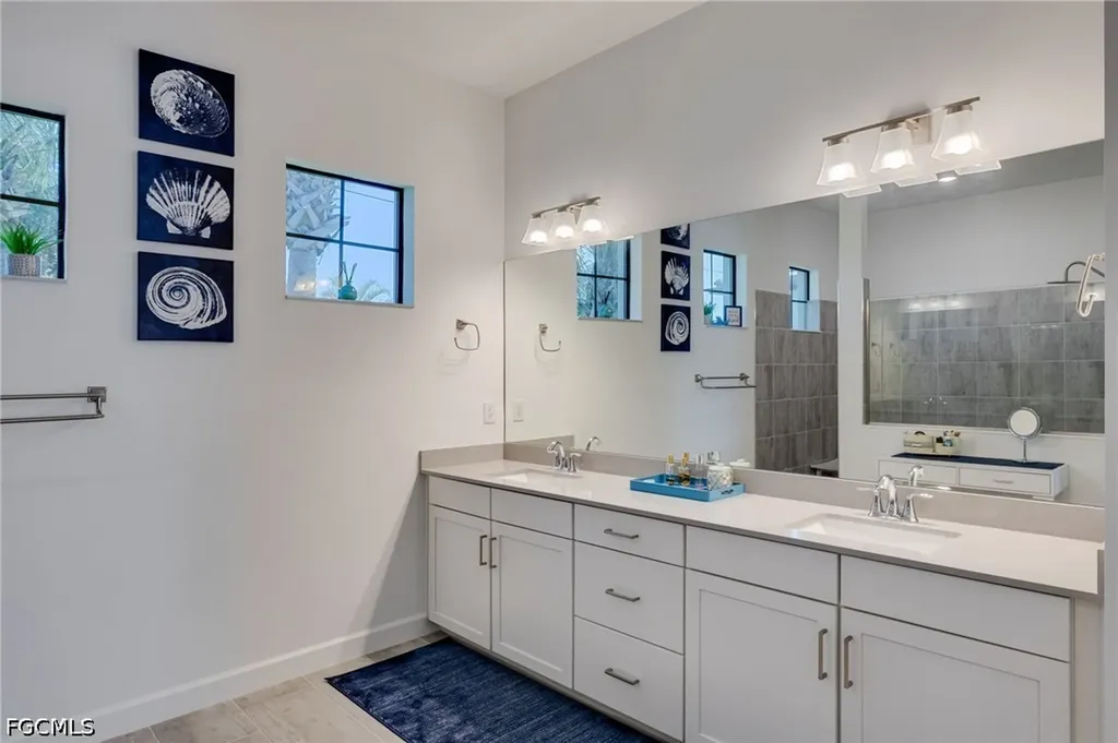 1413 SE 10th Avenue Cape Coral FL 33990