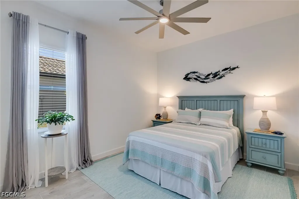 1413 SE 10th Avenue Cape Coral FL 33990