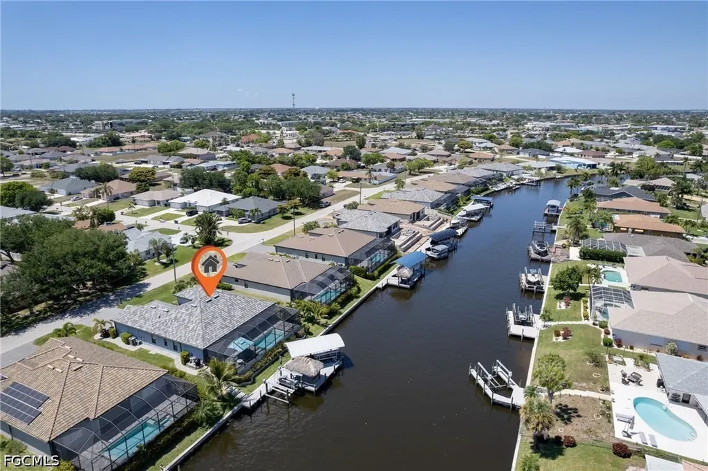 1413 SE 10th Avenue Cape Coral FL 33990