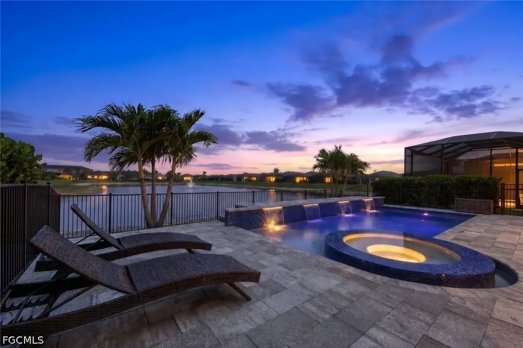 3697 Sapphire Cove Circle Naples FL 34114