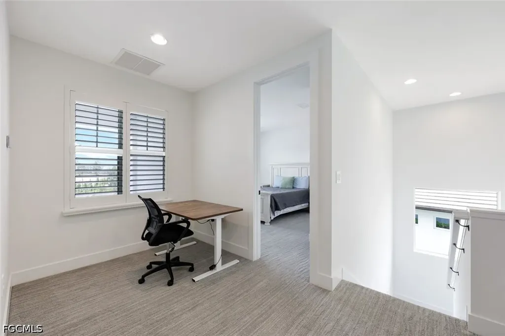 3697 Sapphire Cove Circle Naples FL 34114