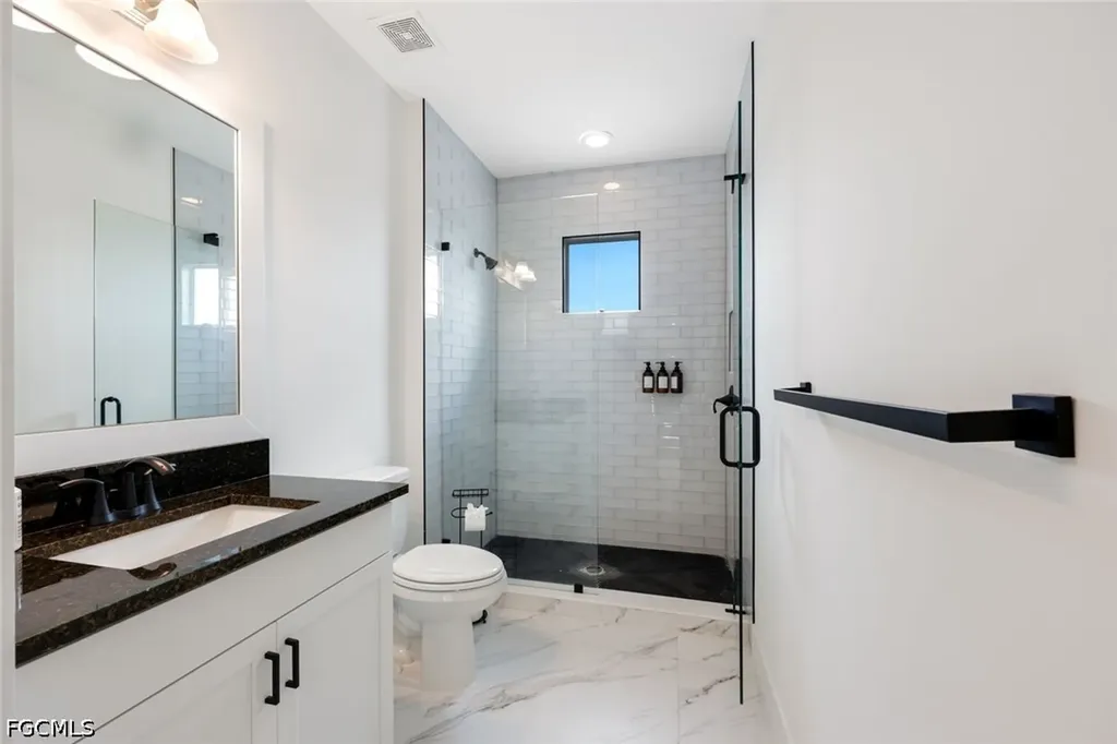 3697 Sapphire Cove Circle Naples FL 34114