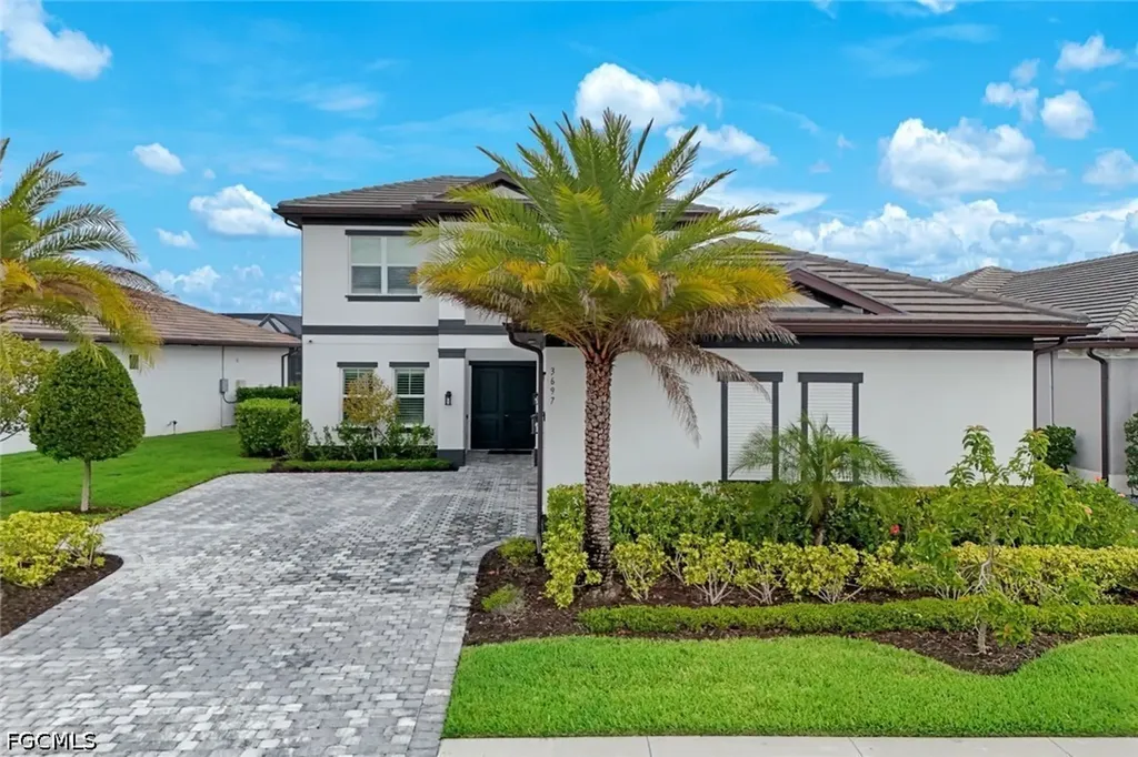 3697 Sapphire Cove Circle Naples FL 34114