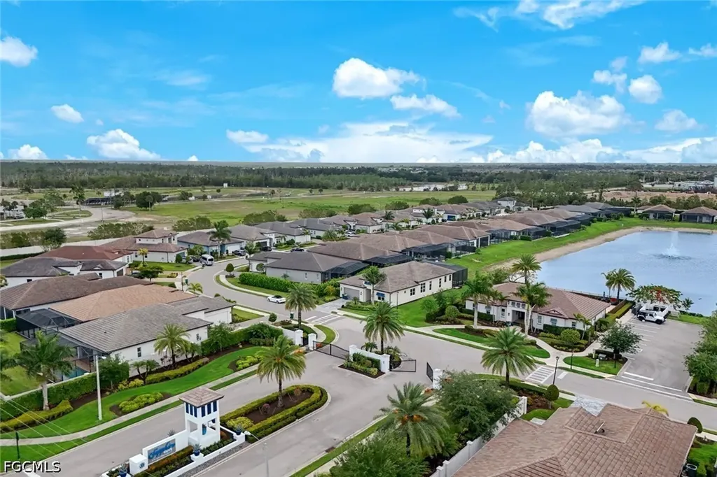 3697 Sapphire Cove Circle Naples FL 34114