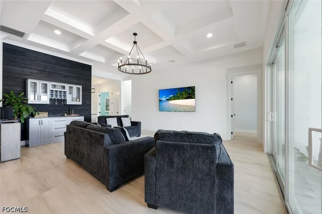 3697 Sapphire Cove Circle Naples FL 34114