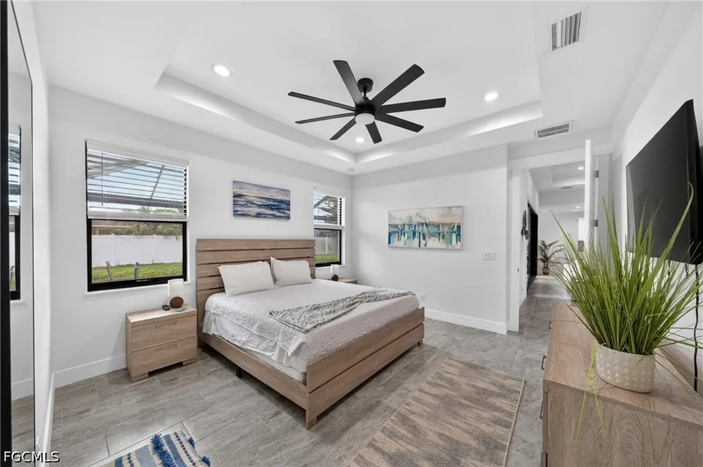 3833 SW 14th Place Cape Coral FL 33914