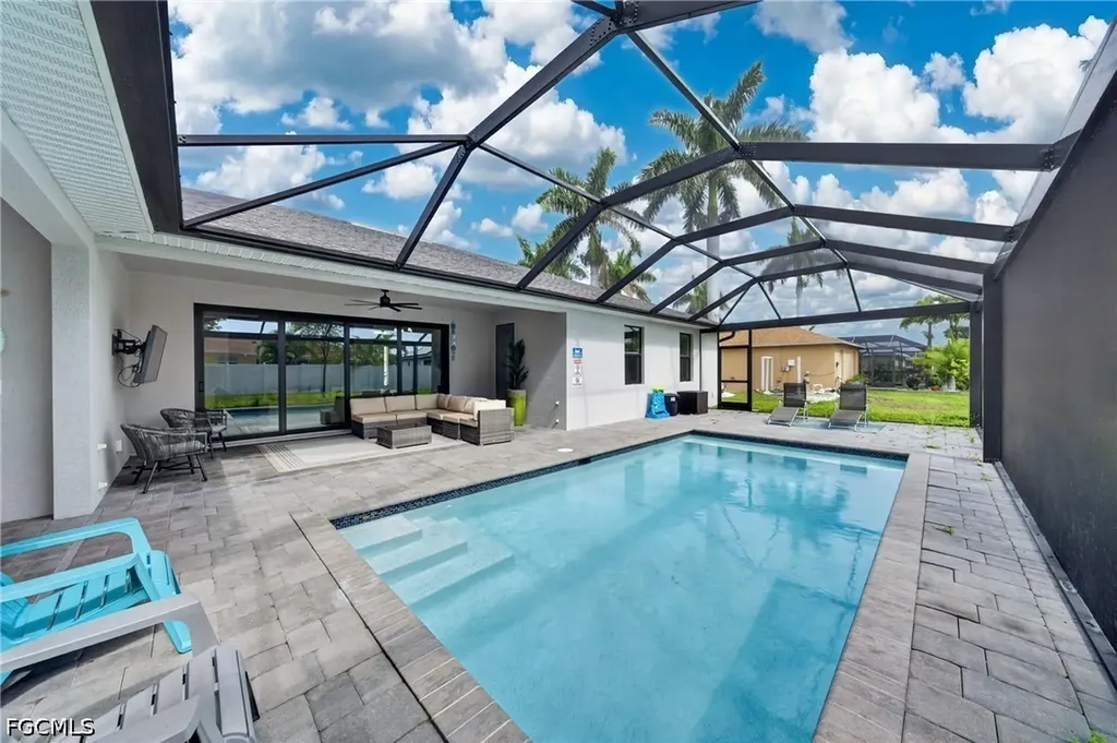 3833 SW 14th Place Cape Coral FL 33914