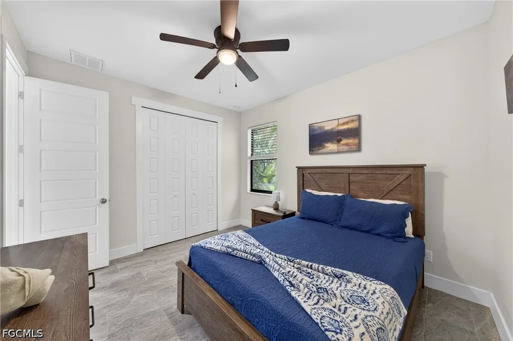 3833 SW 14th Place Cape Coral FL 33914