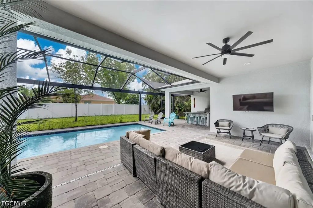 3833 SW 14th Place Cape Coral FL 33914