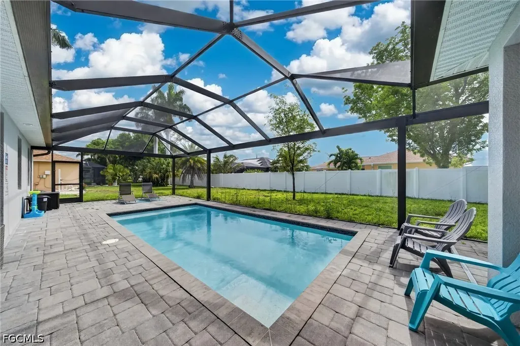 3833 SW 14th Place Cape Coral FL 33914
