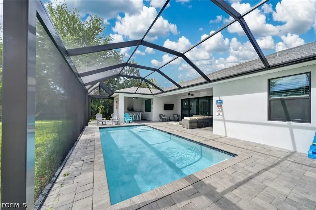 3833 SW 14th Place Cape Coral FL 33914
