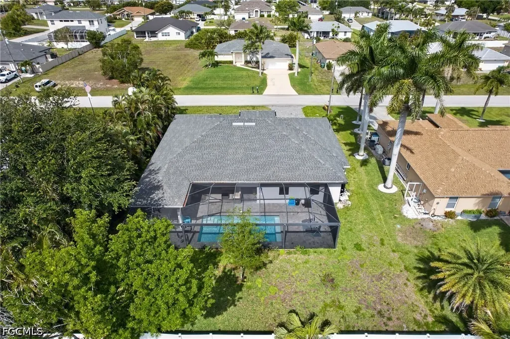 3833 SW 14th Place Cape Coral FL 33914
