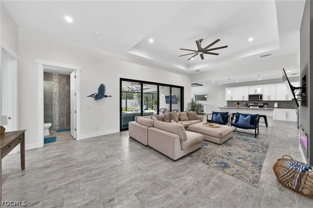 3833 SW 14th Place Cape Coral FL 33914