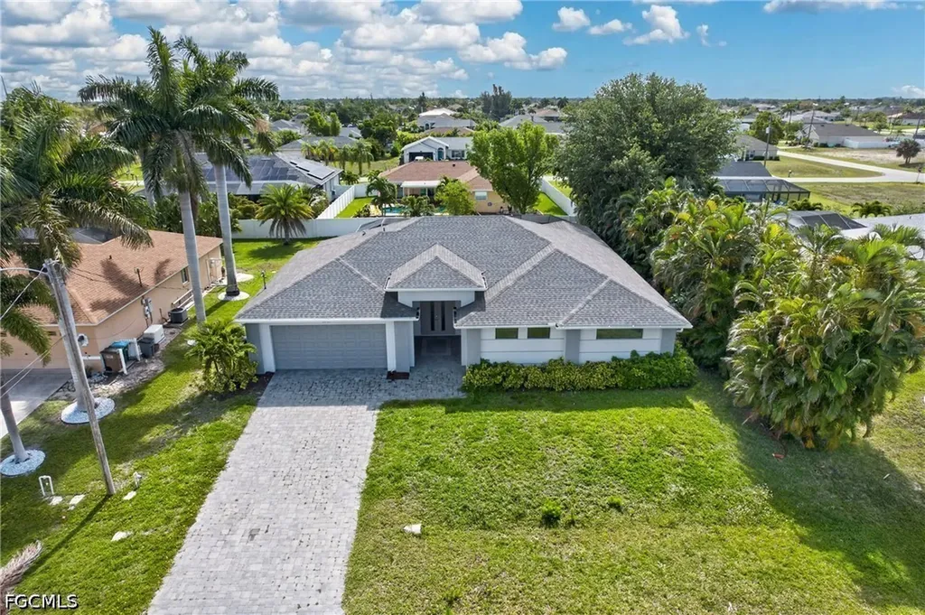 3833 SW 14th Place Cape Coral FL 33914