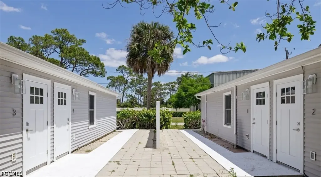 27870-27872 Vermont Street Bonita Springs FL 34135