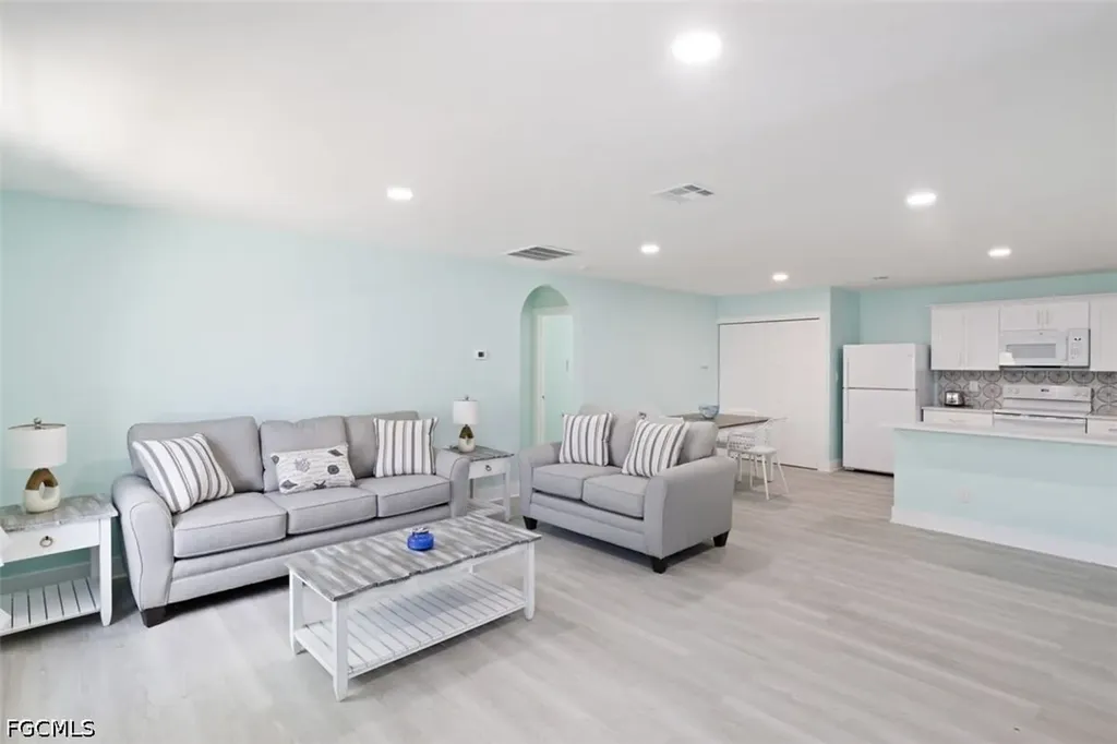 27870-27872 Vermont Street Bonita Springs FL 34135