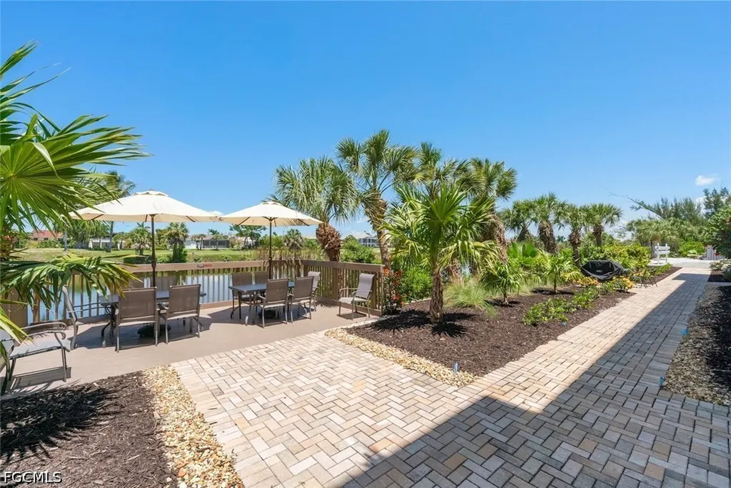 1440 Middle Gulf Drive Sanibel FL 33957