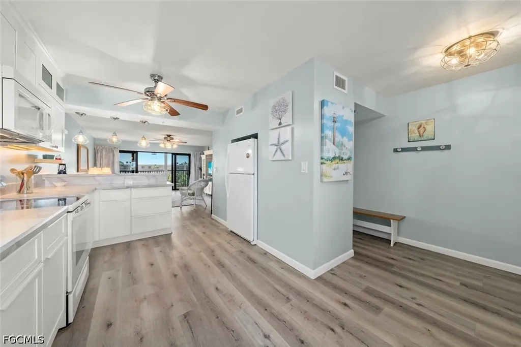 1440 Middle Gulf Drive Sanibel FL 33957