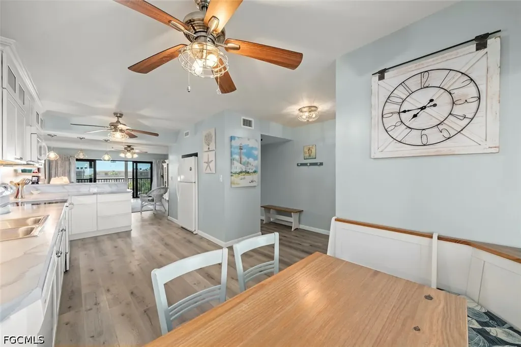 1440 Middle Gulf Drive Sanibel FL 33957