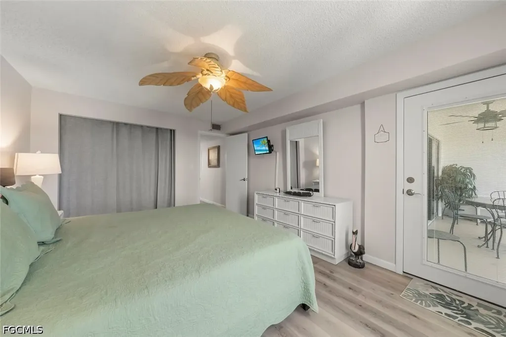 1440 Middle Gulf Drive Sanibel FL 33957