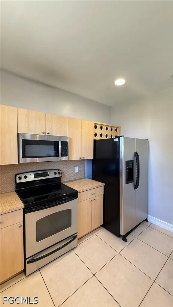 2902 Colin Avenue S Lehigh Acres FL 33976