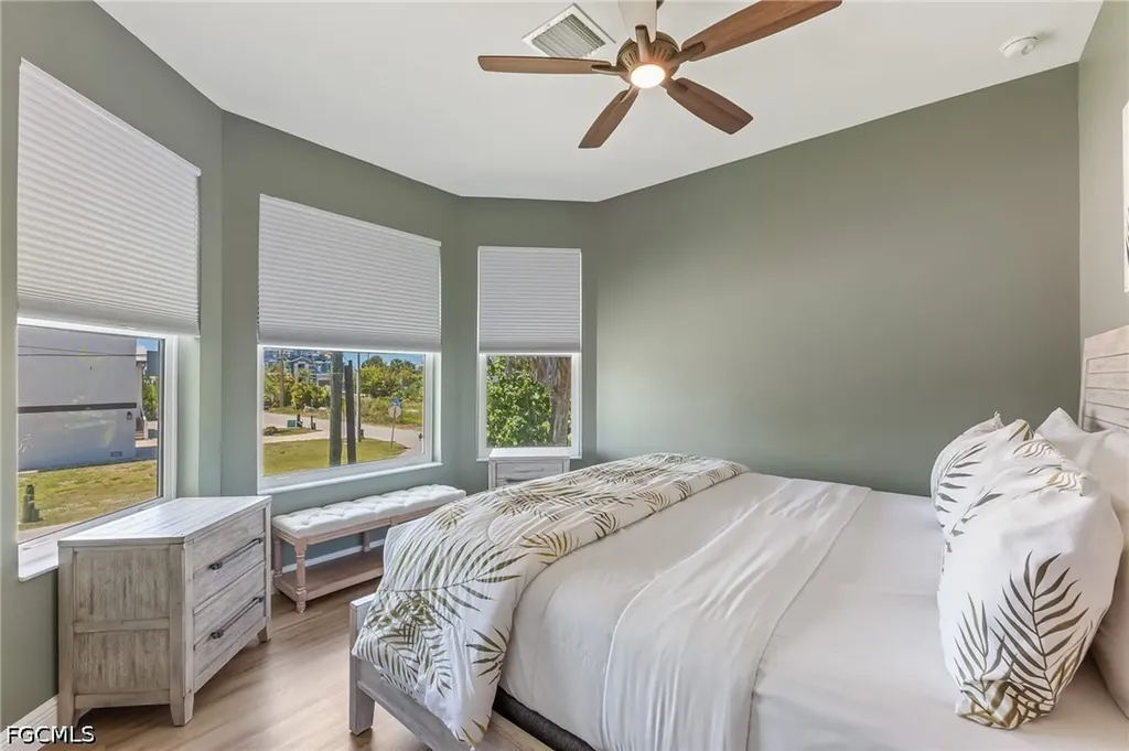 5809 Lauder Street Fort Myers Beach FL 33931
