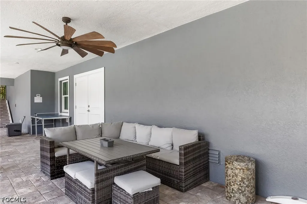 5809 Lauder Street Fort Myers Beach FL 33931