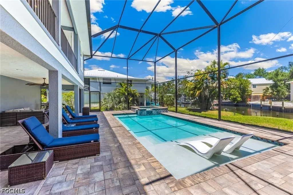 5809 Lauder Street Fort Myers Beach FL 33931