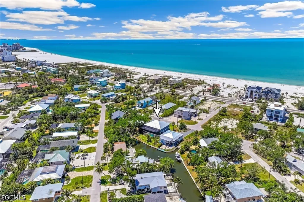 5809 Lauder Street Fort Myers Beach FL 33931