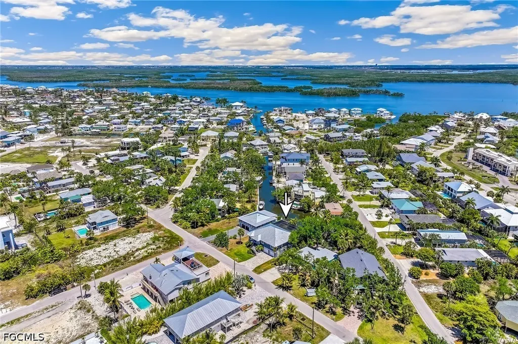 5809 Lauder Street Fort Myers Beach FL 33931