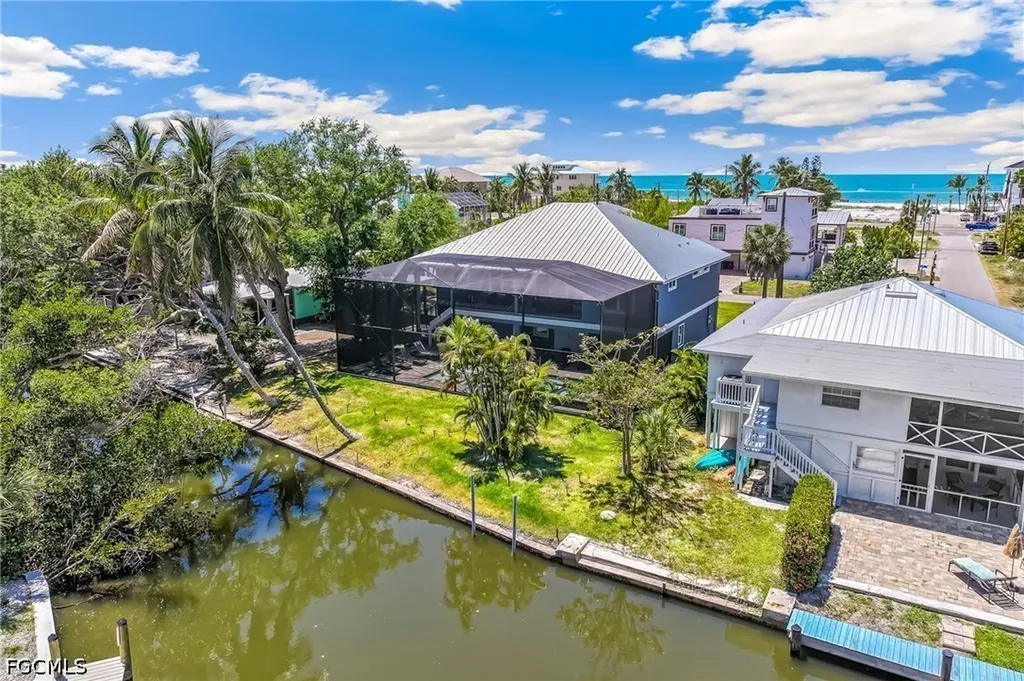 5809 Lauder Street Fort Myers Beach FL 33931
