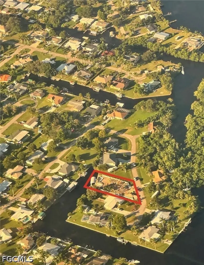 326 Shore Drive Fort Myers FL 33905