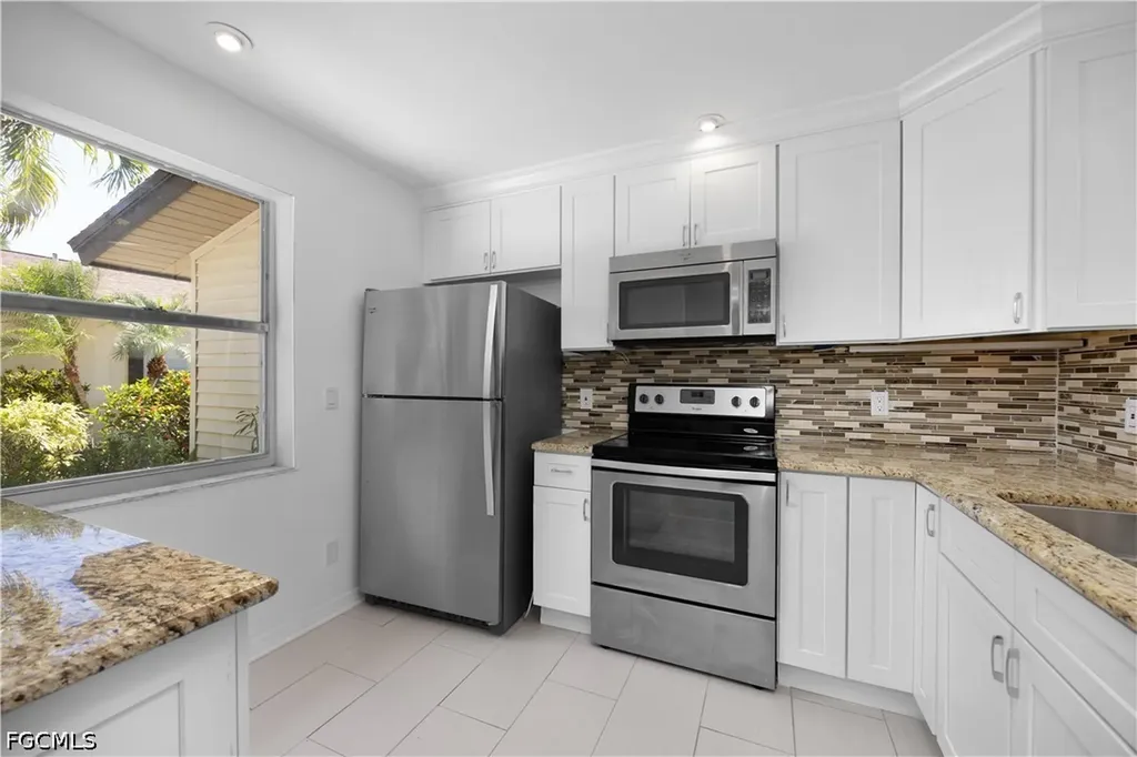 1031 Pine Isle Lane Naples FL 34112
