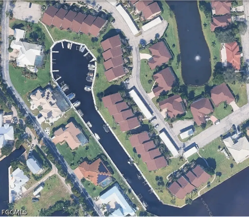 15452 Admiralty Circle North Fort Myers FL 33917