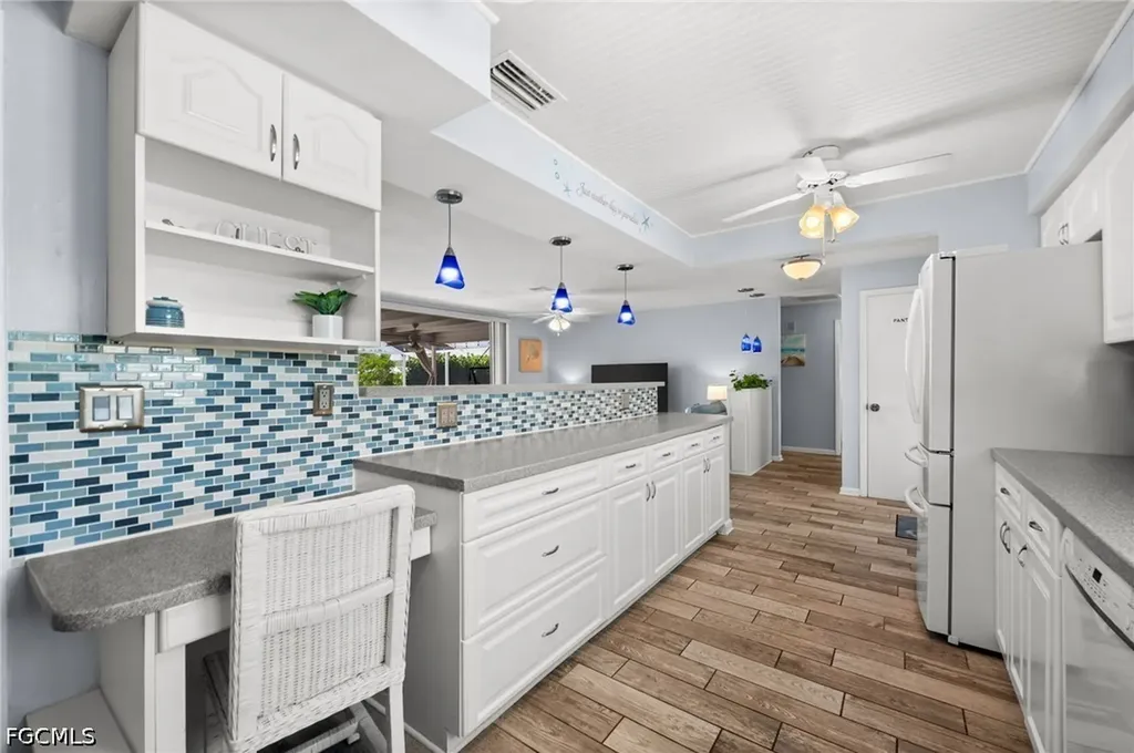 3014 SE 17th Avenue Cape Coral FL 33904