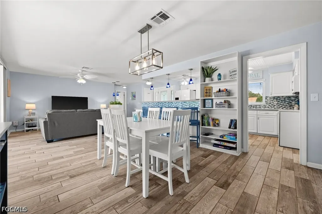 3014 SE 17th Avenue Cape Coral FL 33904