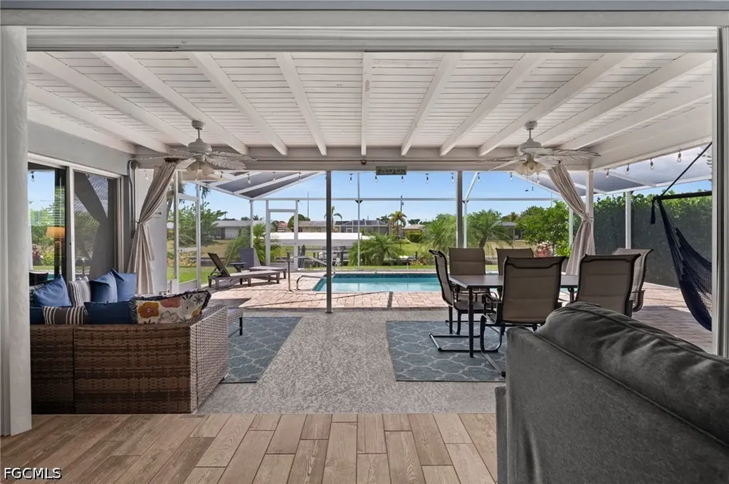 3014 SE 17th Avenue Cape Coral FL 33904