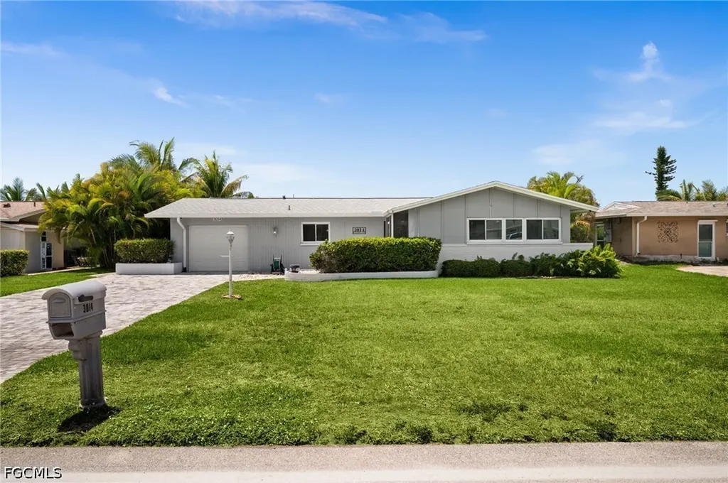 3014 SE 17th Avenue Cape Coral FL 33904