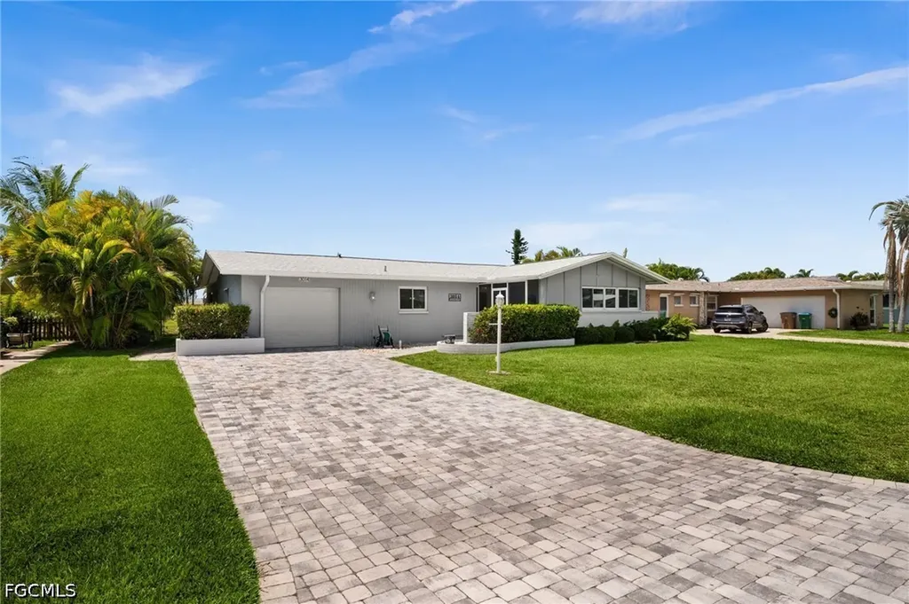 3014 SE 17th Avenue Cape Coral FL 33904