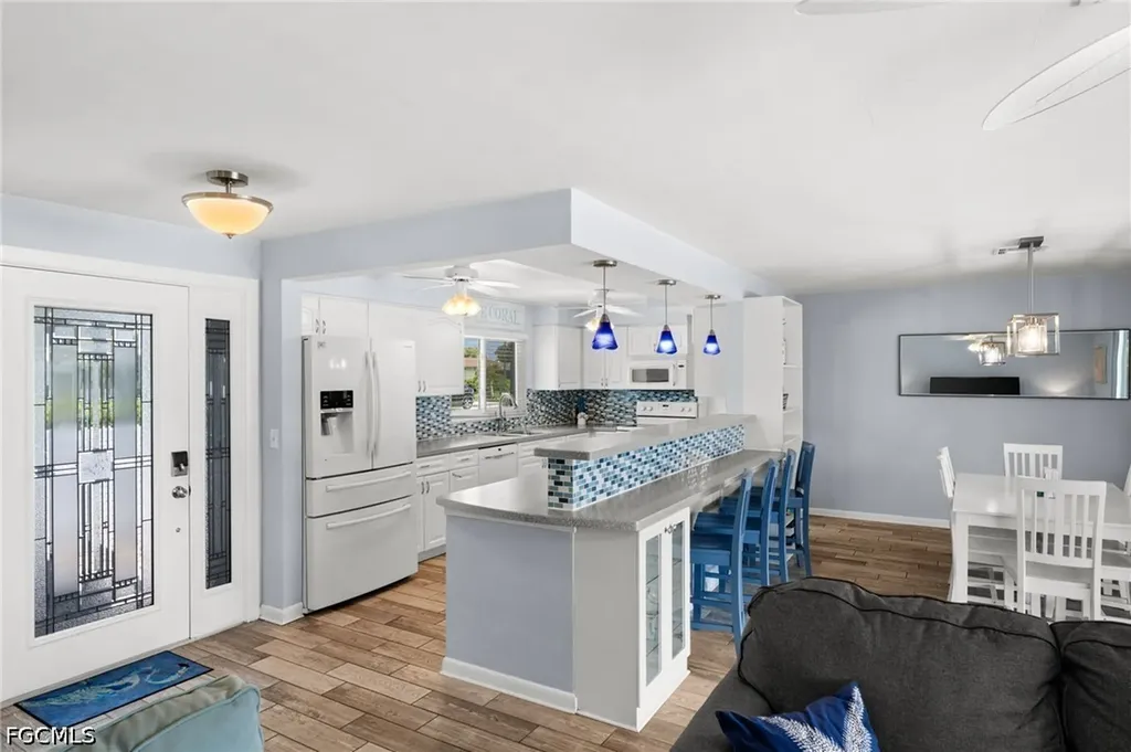 3014 SE 17th Avenue Cape Coral FL 33904