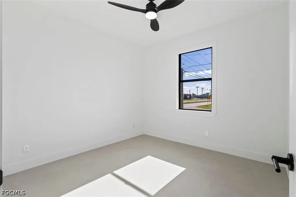 2328 NW 8th Place Cape Coral FL 33993
