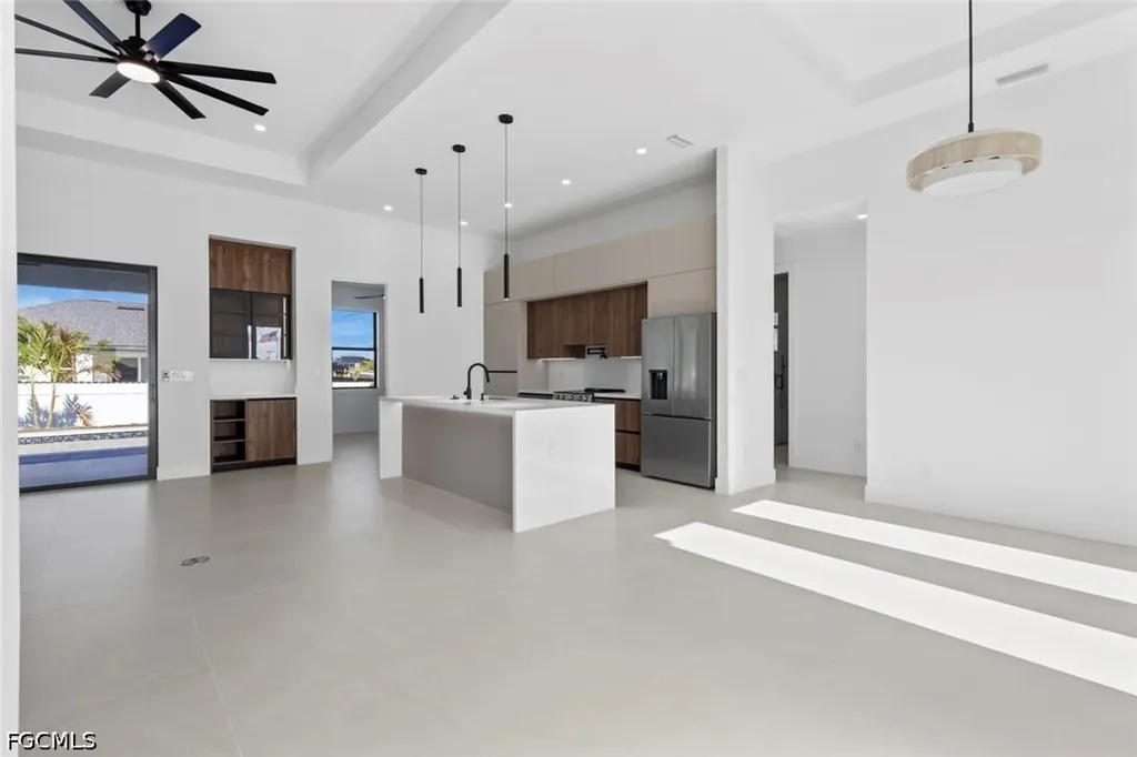 2328 NW 8th Place Cape Coral FL 33993