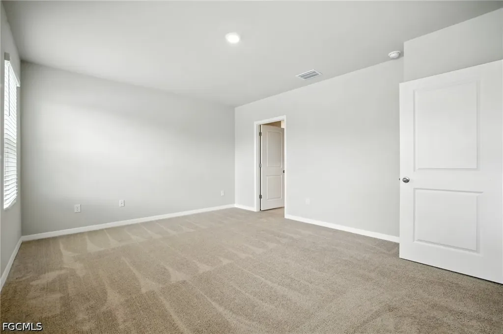 2465 NW 9th Street Cape Coral FL 33993
