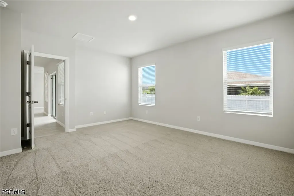 2465 NW 9th Street Cape Coral FL 33993