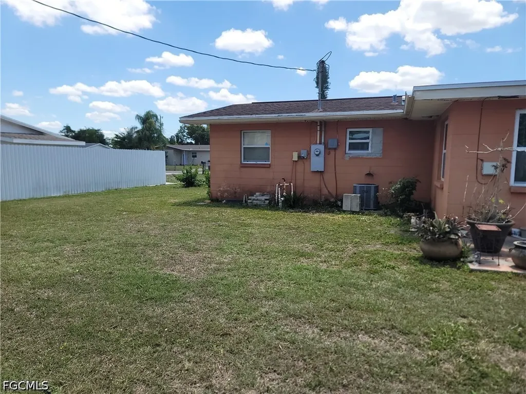 511 Wyoming Road Lehigh Acres FL 33936