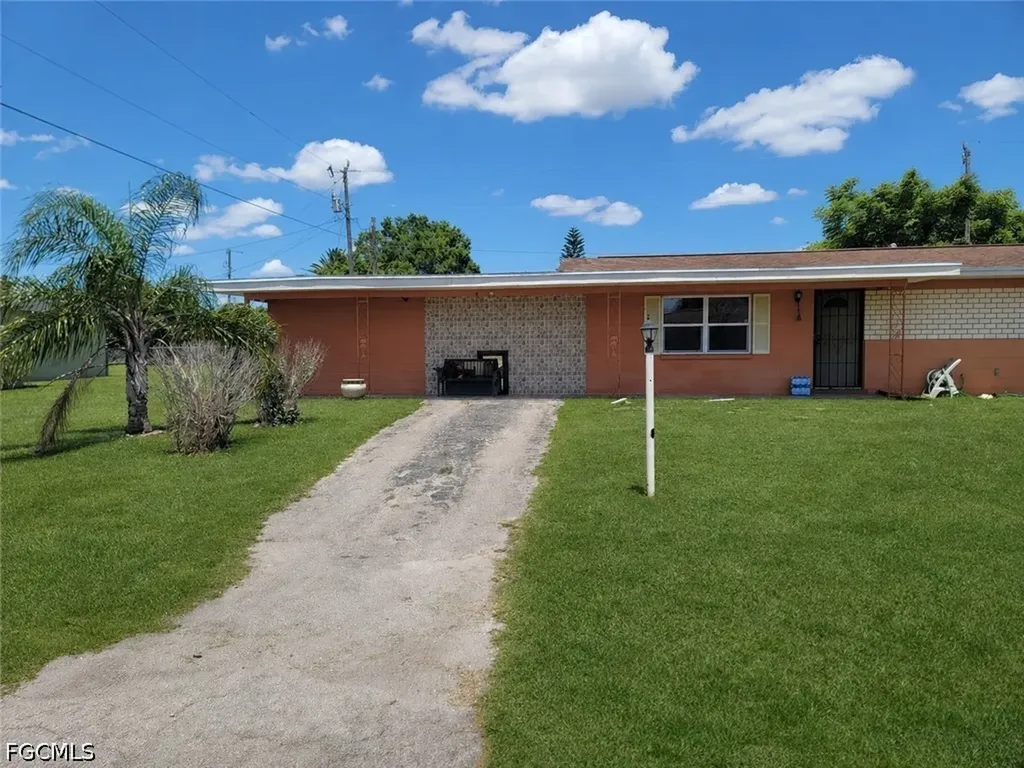 511 Wyoming Road Lehigh Acres FL 33936