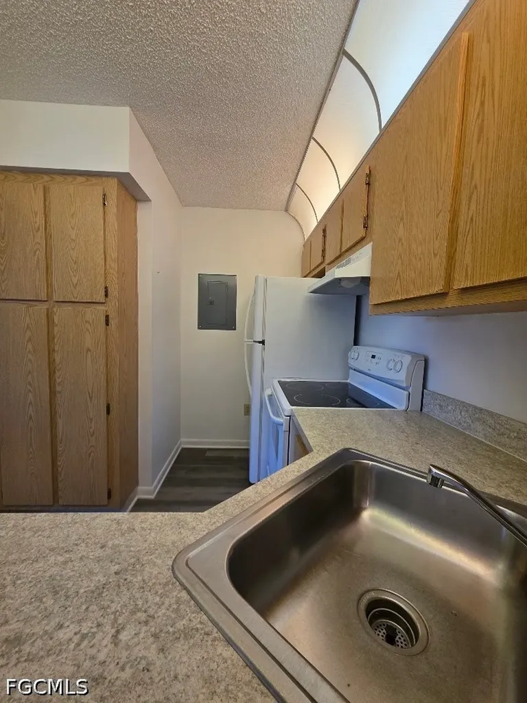 9970 Sailview Court Fort Myers FL 33905