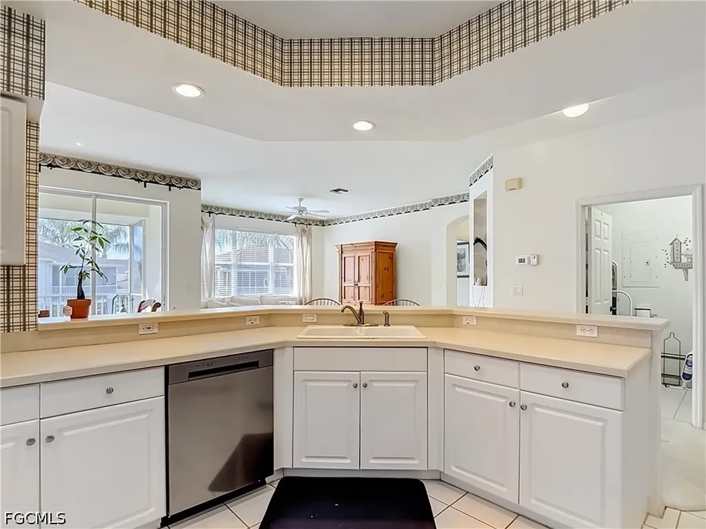 9241 Lake Abby Lane Bonita Springs FL 34135