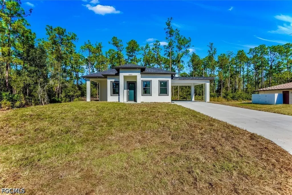1603 E 14th Street Lehigh Acres FL 33972